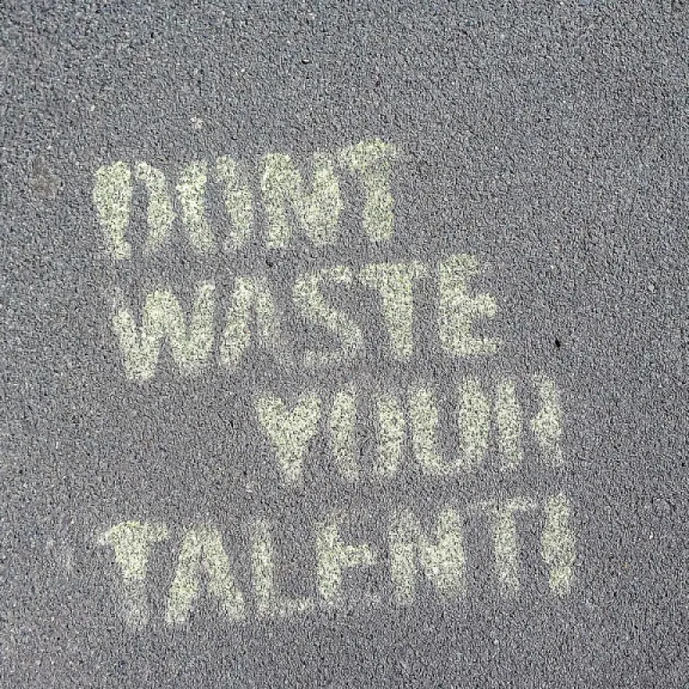 Harnessing AI for Effective Digital Media Strategies